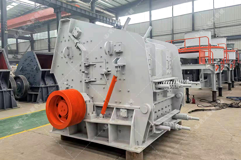 反擊式破碎機價格,反擊式破碎機廠家,反擊破碎機設備 反擊式破碎機價格,反擊式破碎機廠家,反擊破碎機設備