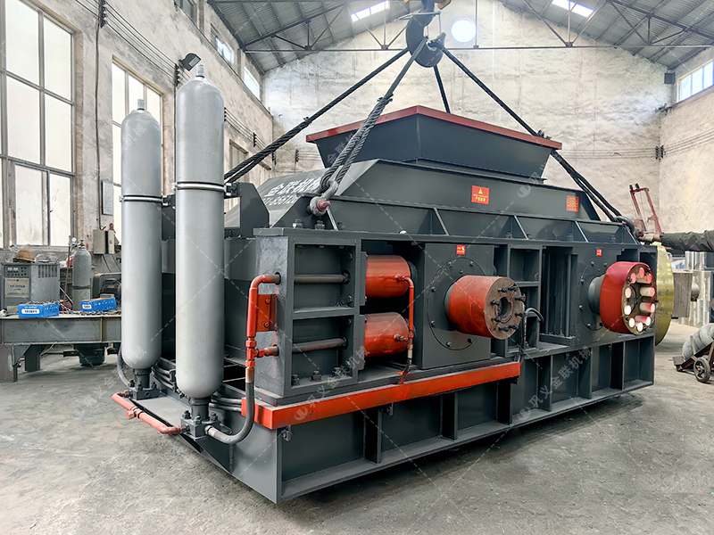 液壓式對(duì)輥制砂機(jī) VS 沖擊式制砂機(jī)：哪種更適合您的生產(chǎn)線(xiàn)?